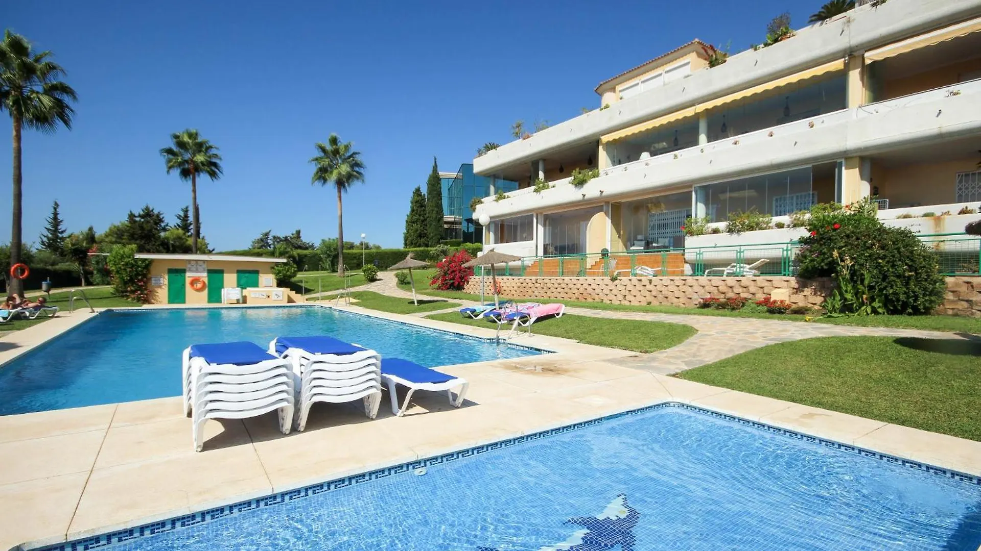 2 Bed Garden Apartment Las Mimosas Cabopino Marbella