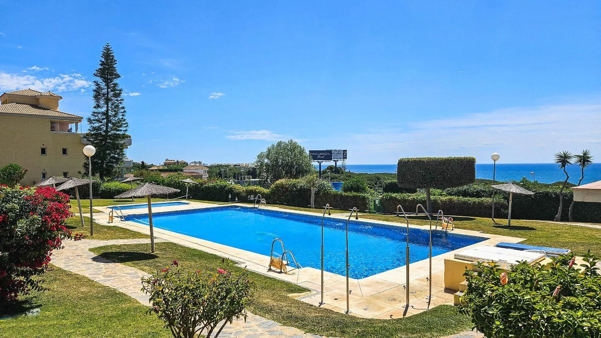 2 Bed Garden Apartment Las Mimosas Cabopino Marbella