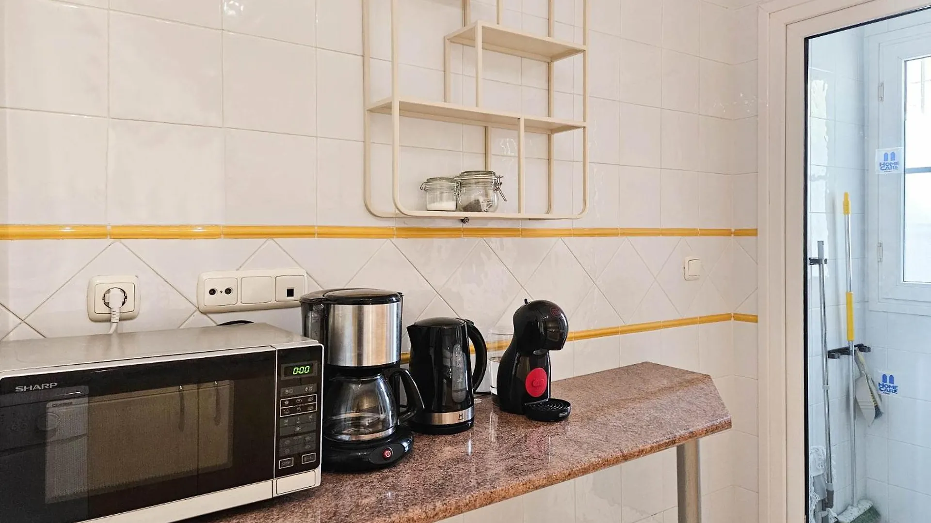 2 Bed Garden Apartment Las Mimosas Cabopino 马尔韦利亚 西班牙