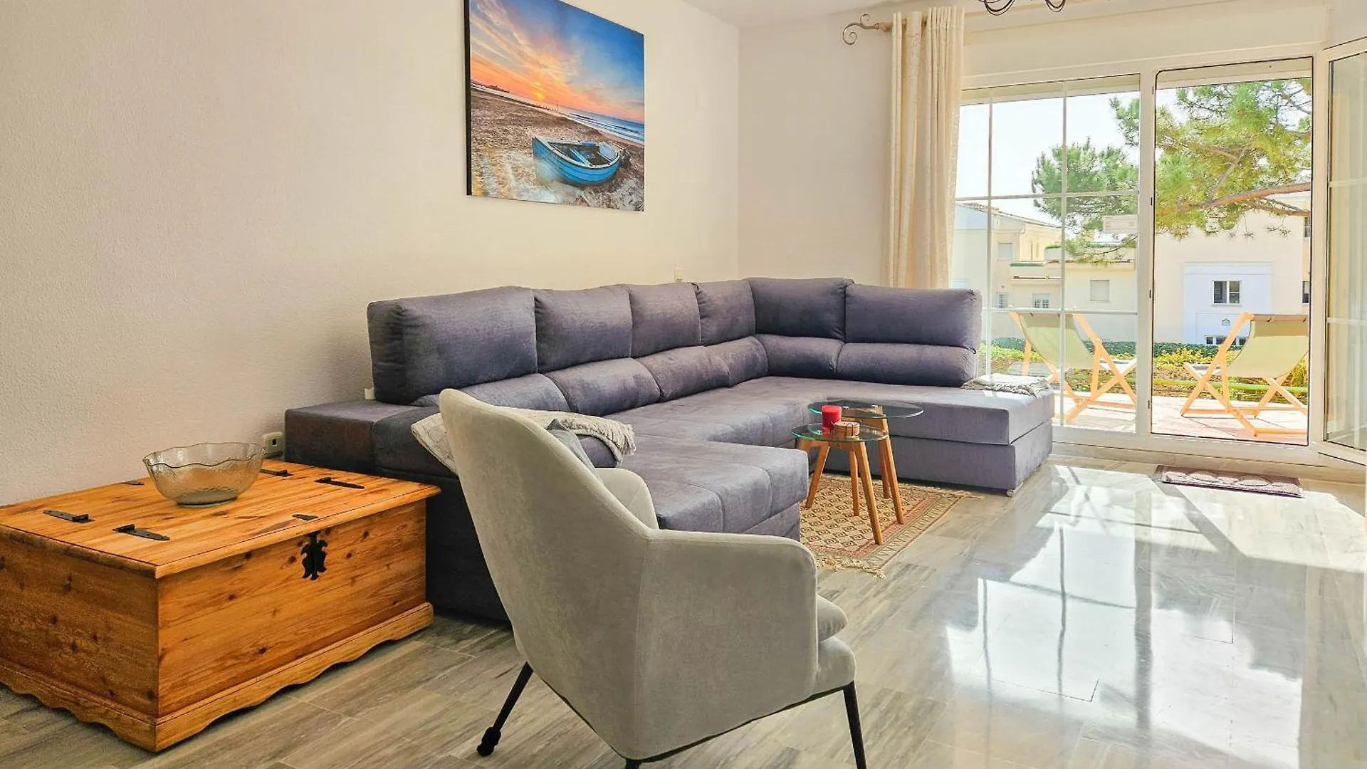 2 Bed Garden Apartment Las Mimosas Cabopino 马尔韦利亚 0*,  西班牙